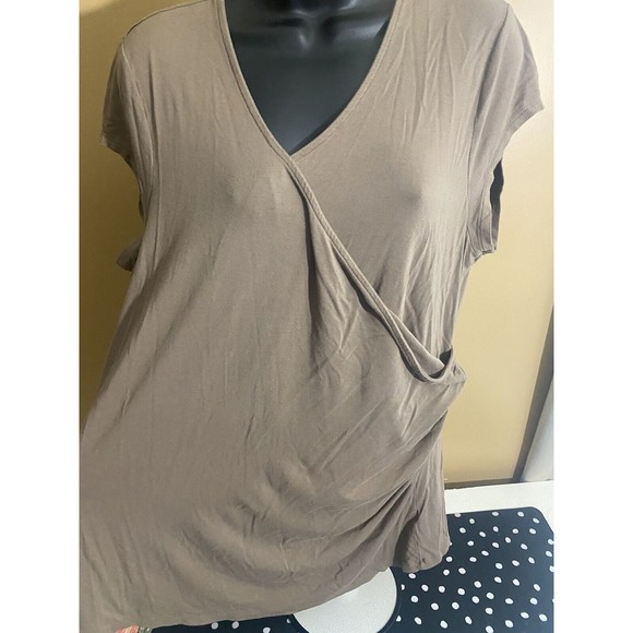 Old Navy Women’s Brown Maternity Top Size XL - Picture 6 of 13